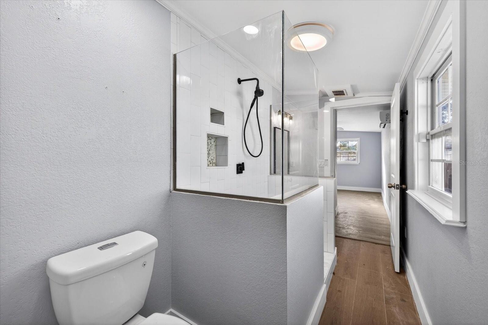 Image 15 of 30 For 9015 Bay Street Ne