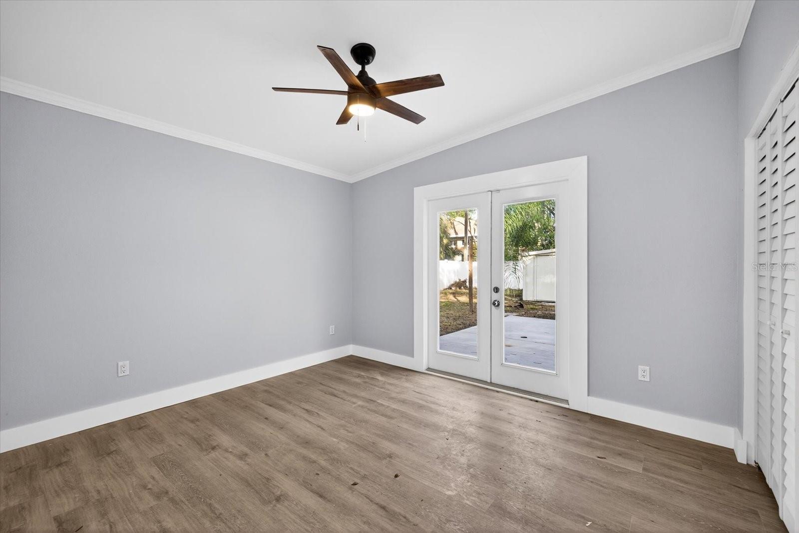 Image 21 of 30 For 9015 Bay Street Ne