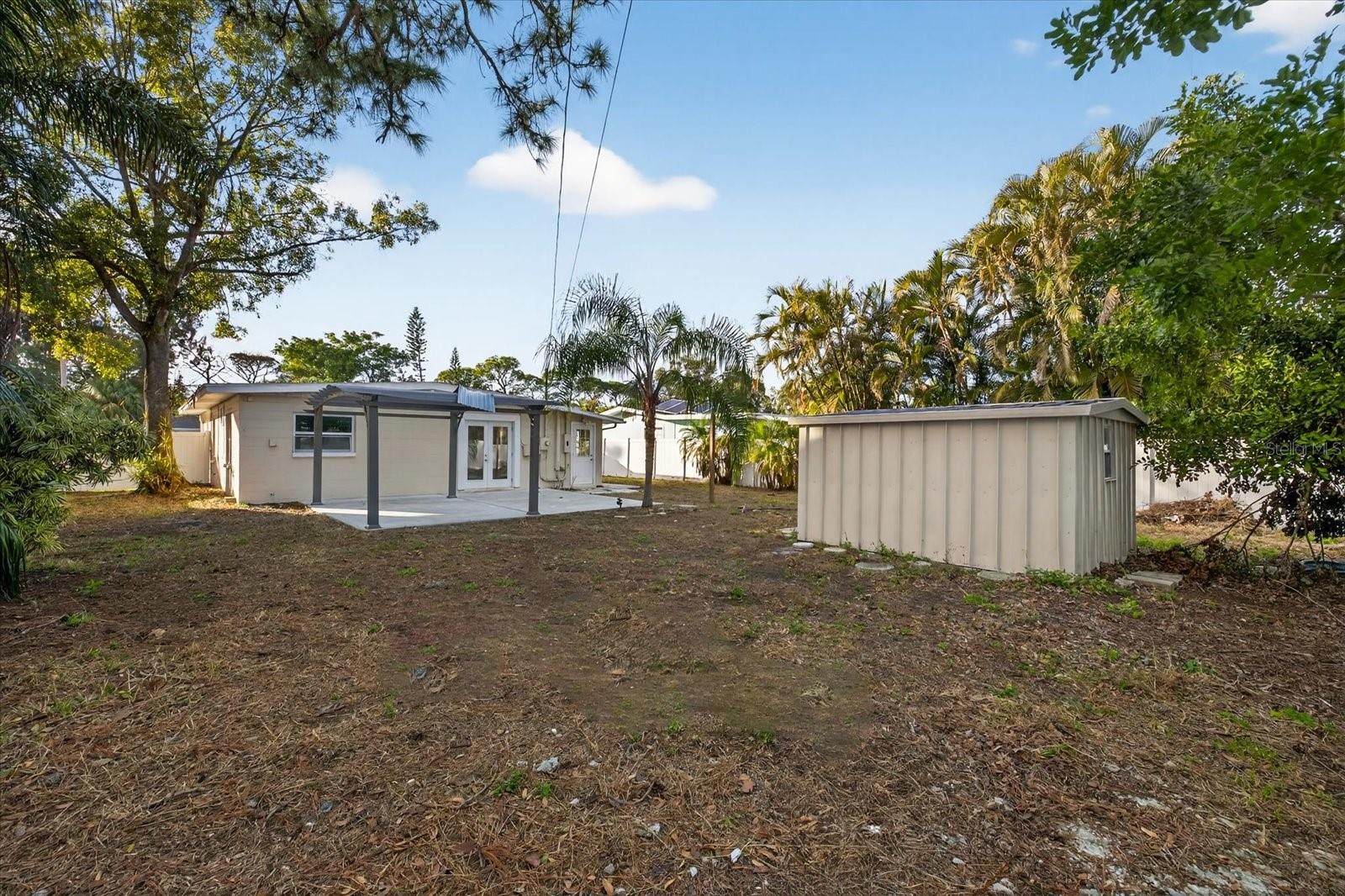 Image 28 of 30 For 9015 Bay Street Ne