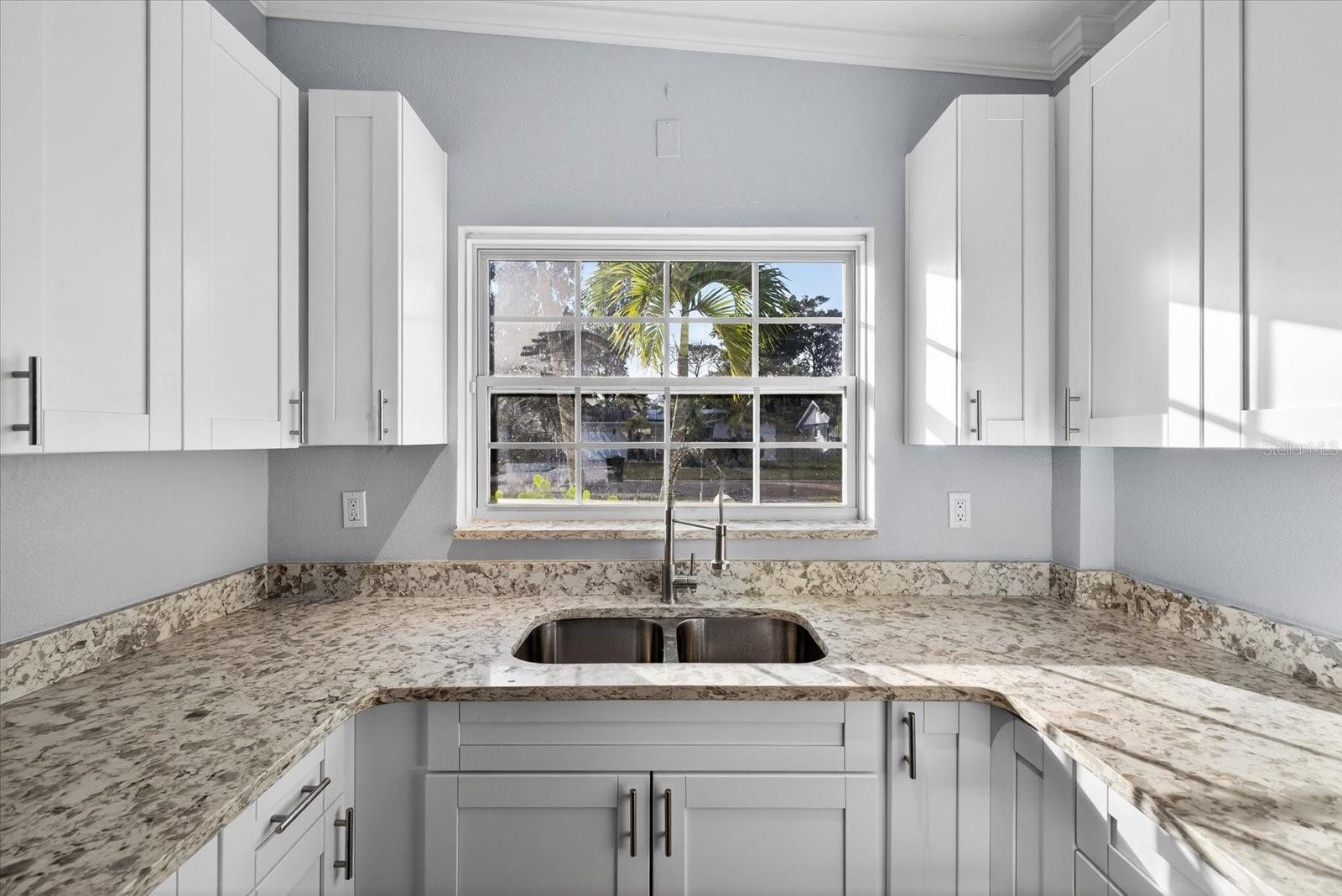 Image 7 of 30 For 9015 Bay Street Ne