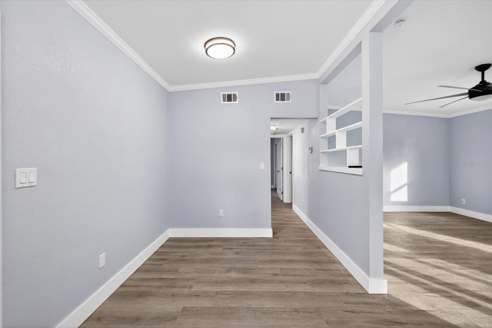 Image 8 of 30 For 9015 Bay Street Ne