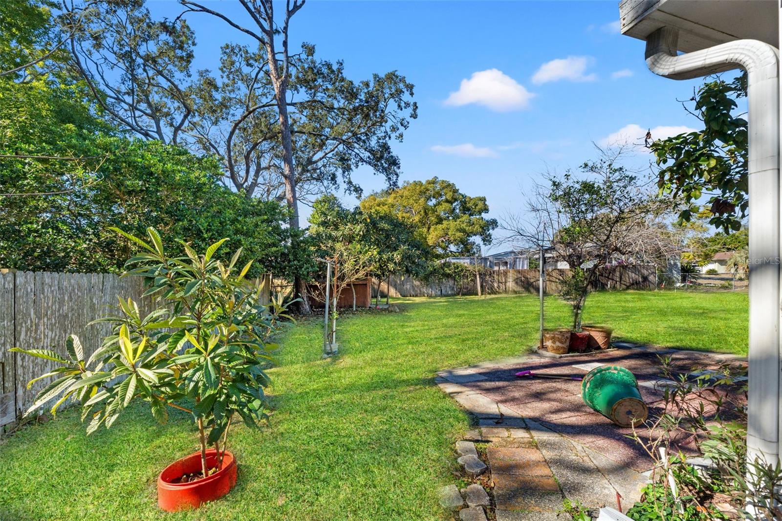 Image 33 of 50 For 7222 Holiday Drive