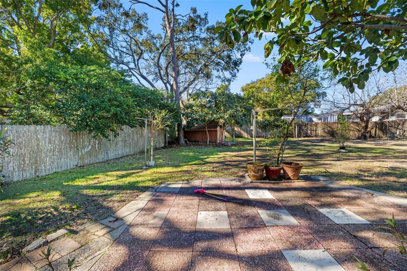 Image 36 of 50 For 7222 Holiday Drive