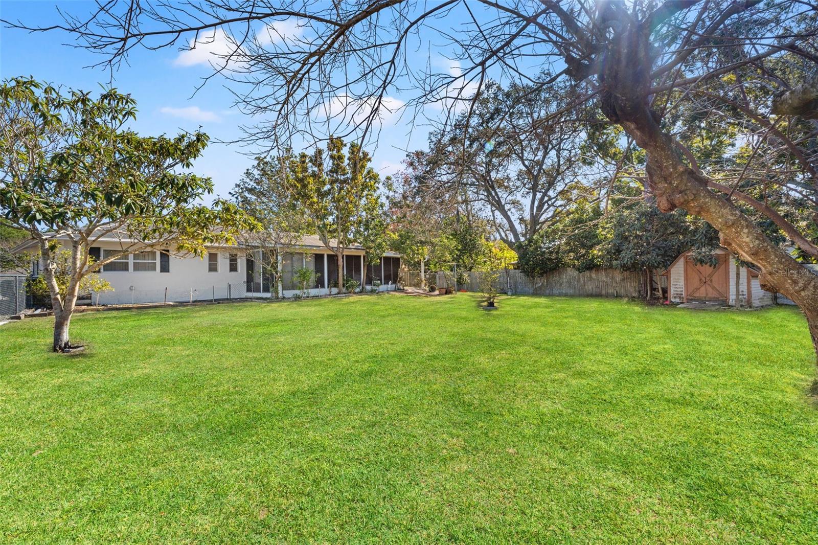 Image 40 of 50 For 7222 Holiday Drive