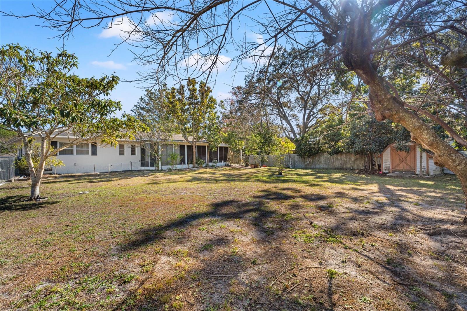 Image 41 of 50 For 7222 Holiday Drive