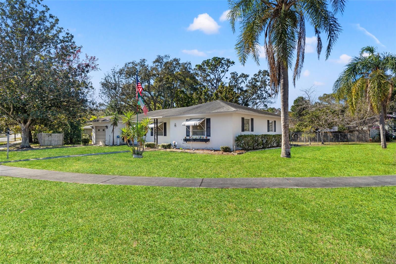 Image 47 of 50 For 7222 Holiday Drive