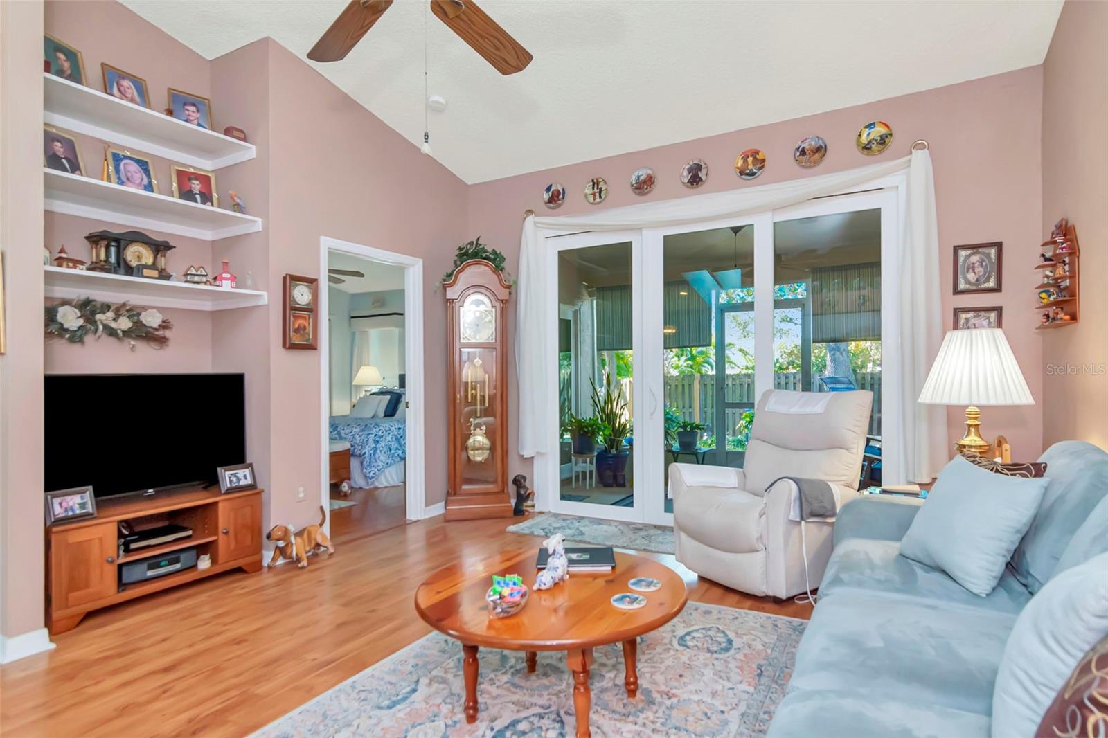 Image 16 of 65 For 2978 Brookfield Lane