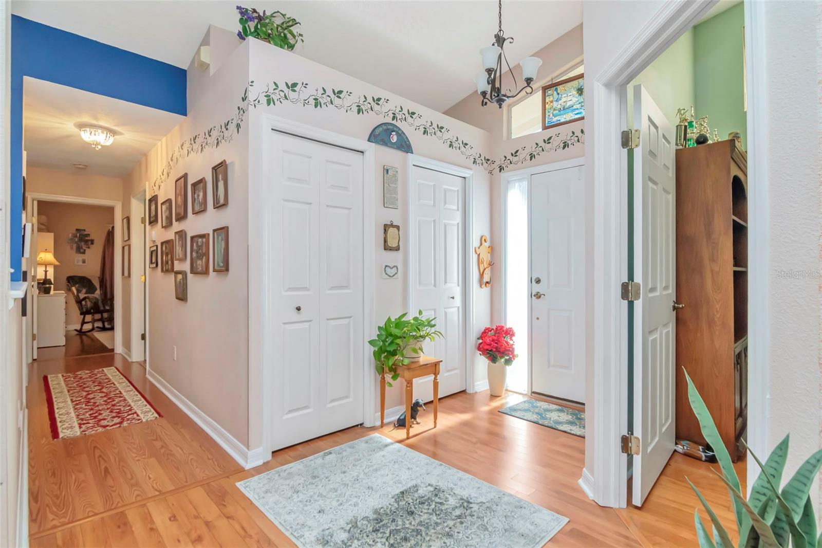 Image 3 of 65 For 2978 Brookfield Lane