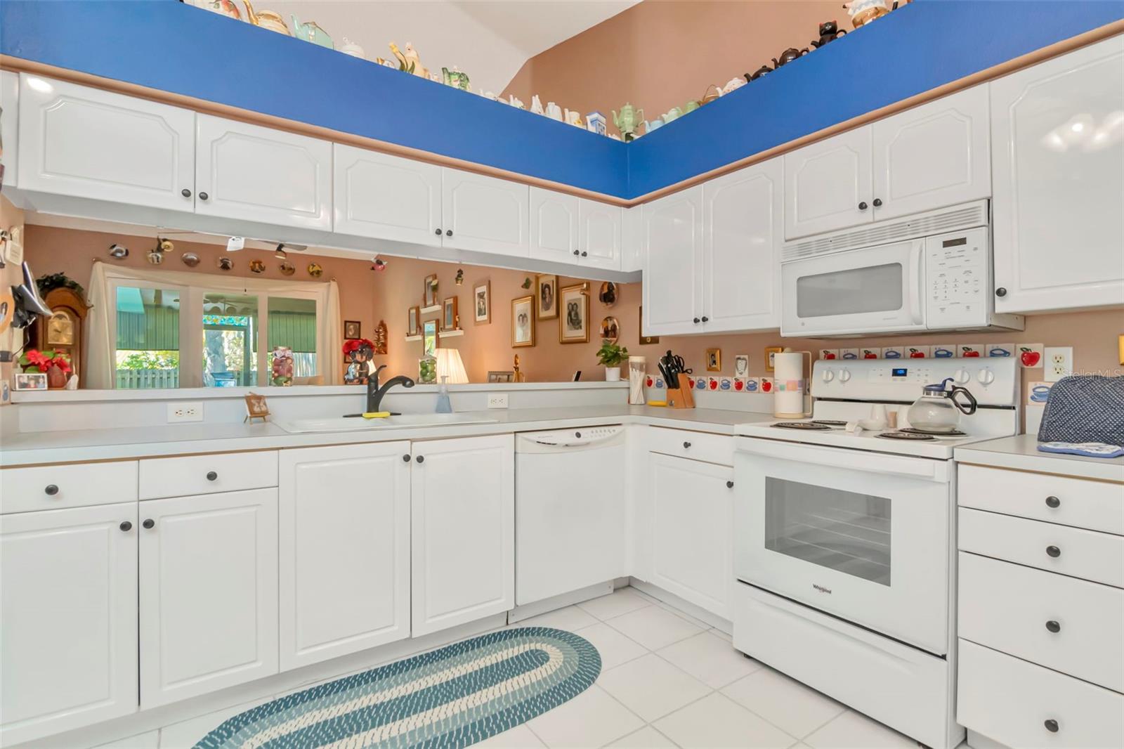 Image 5 of 65 For 2978 Brookfield Lane