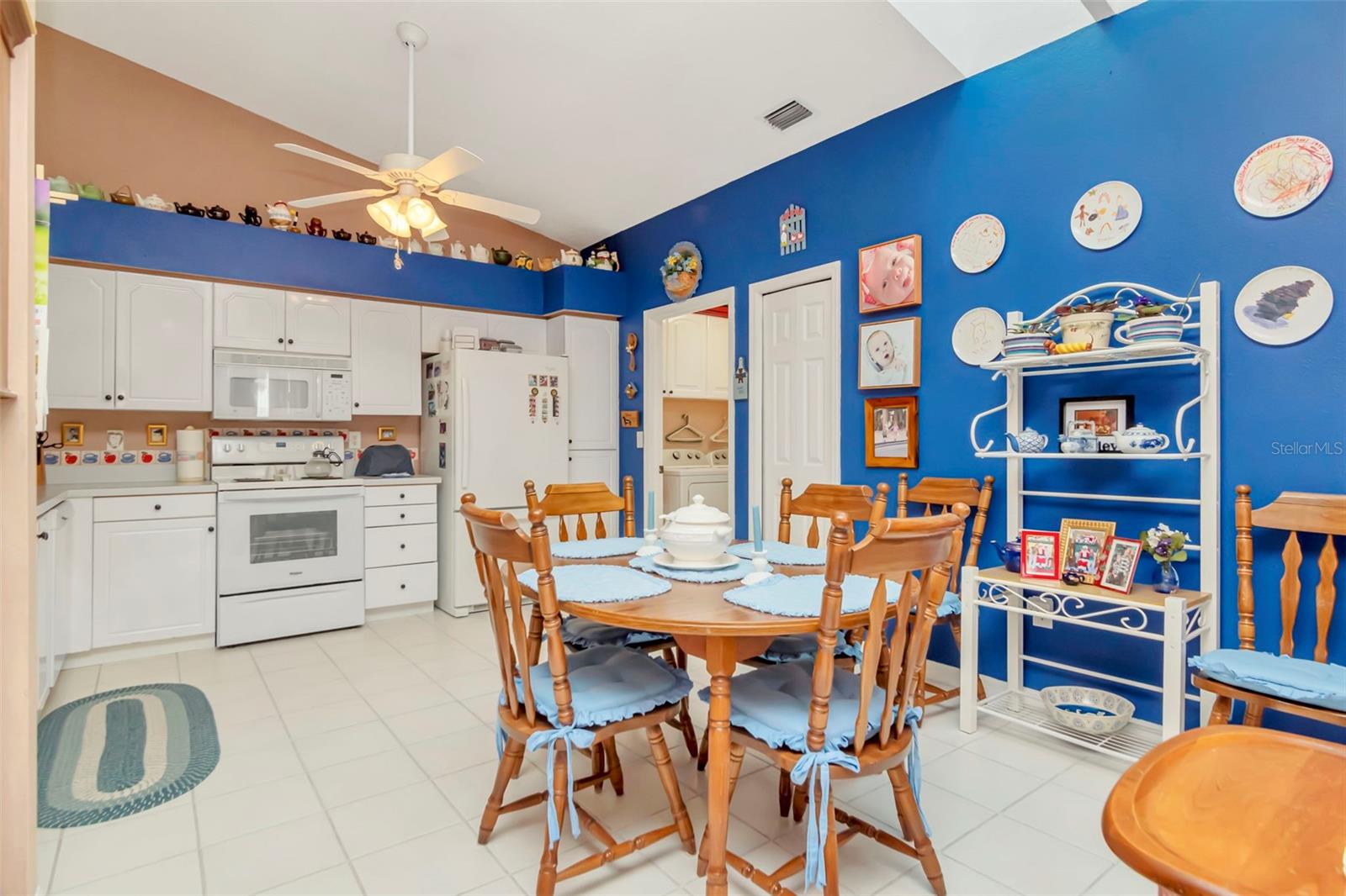 Image 7 of 65 For 2978 Brookfield Lane