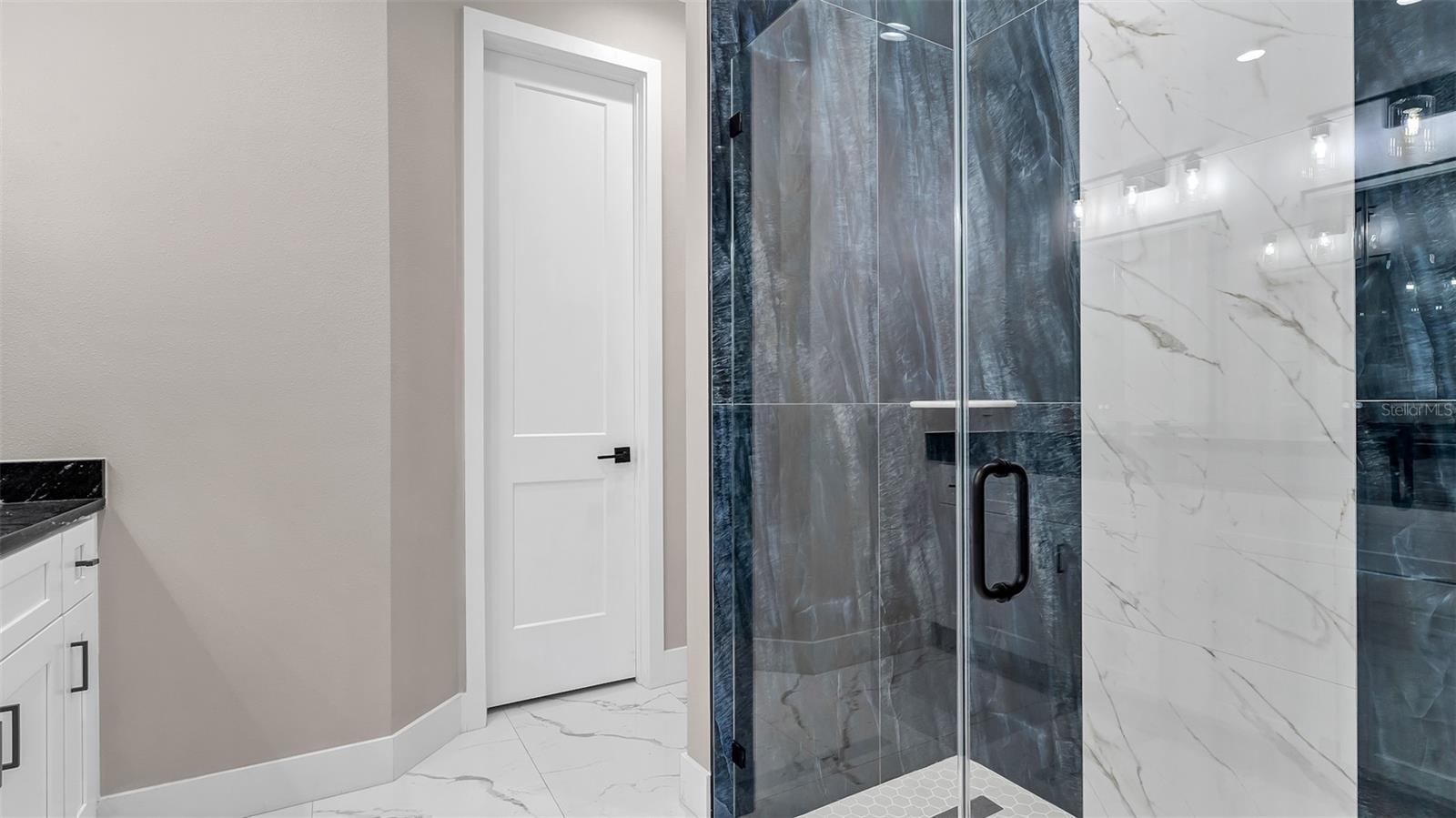 Image 26 of 34 For 2835 60th Avenue N