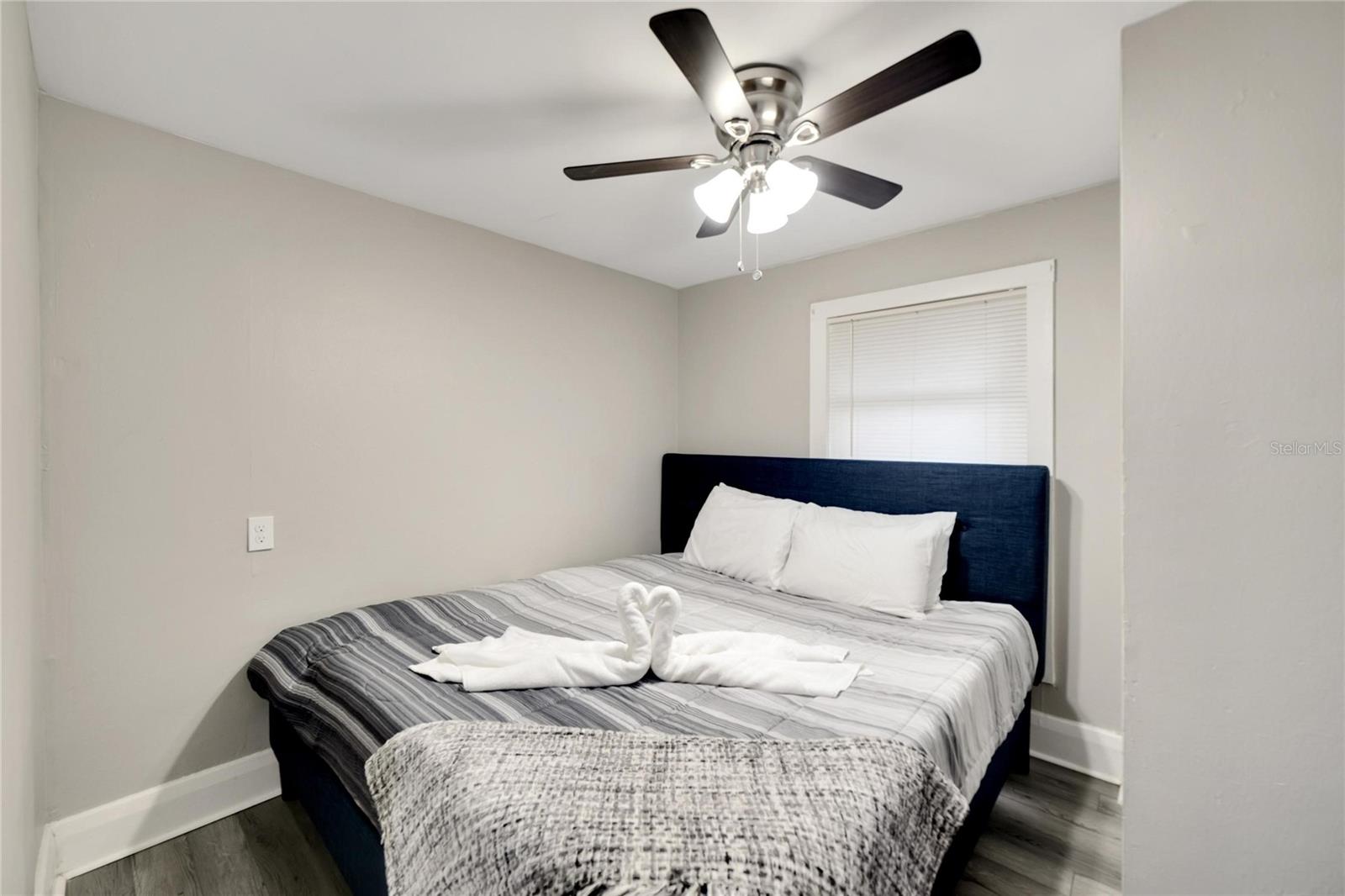 Image 26 of 39 For 4209 14th Street