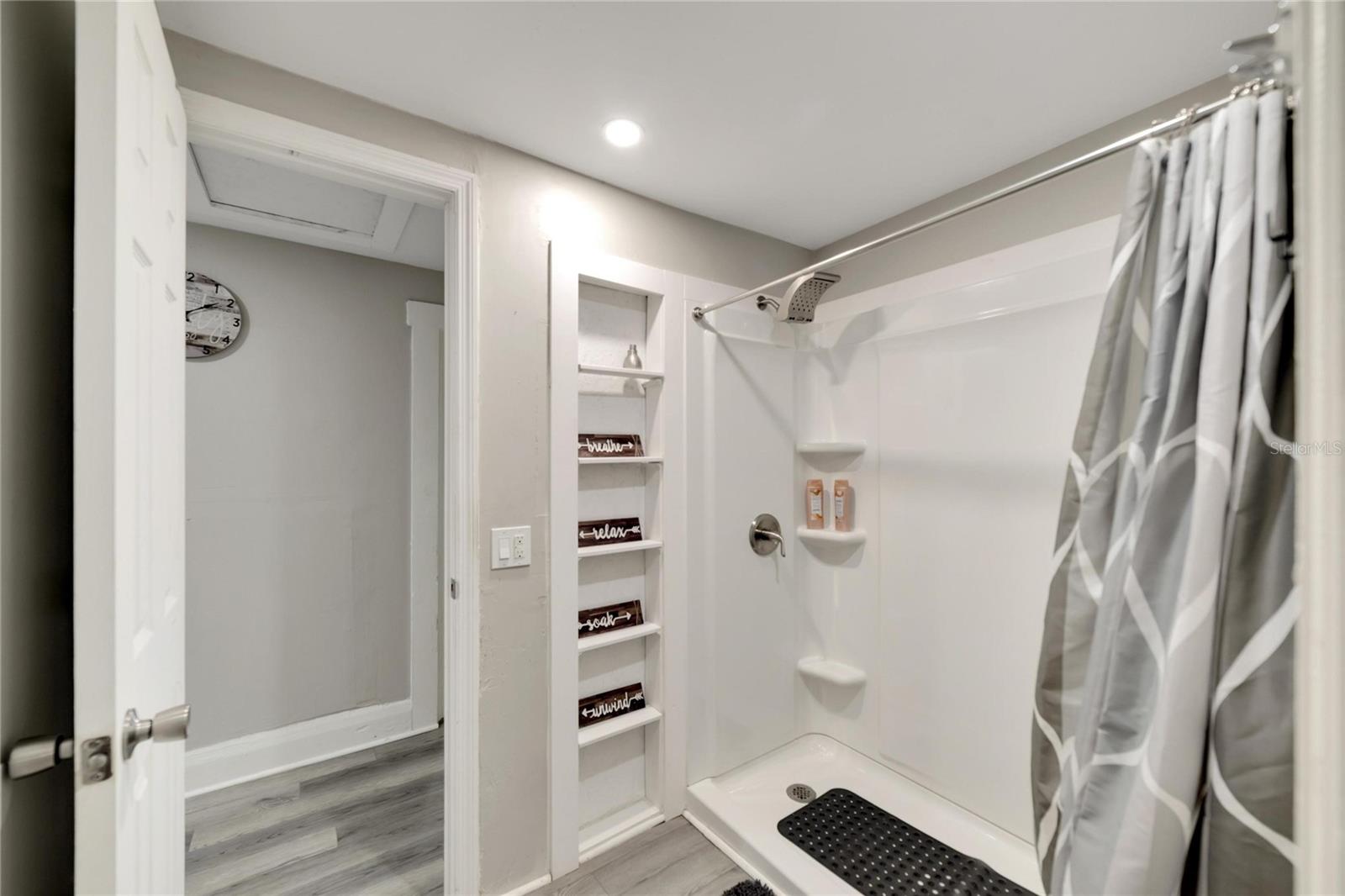 Image 31 of 39 For 4209 14th Street