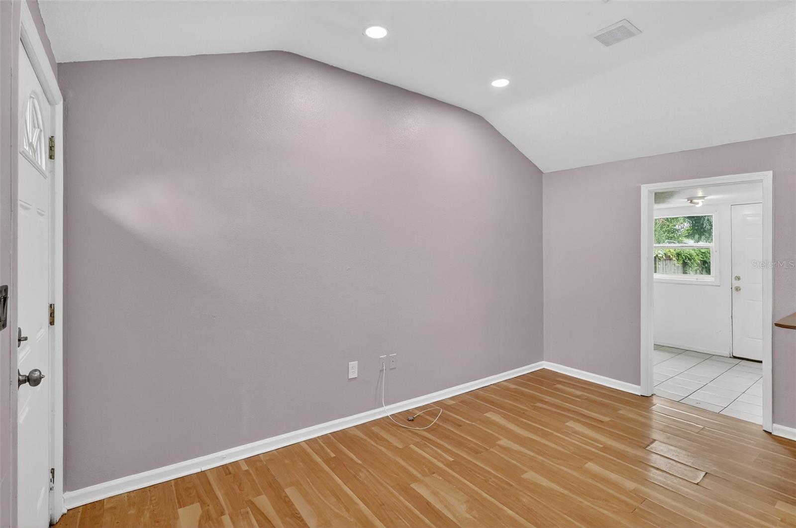 Image 13 of 31 For 4106 56th Avenue N