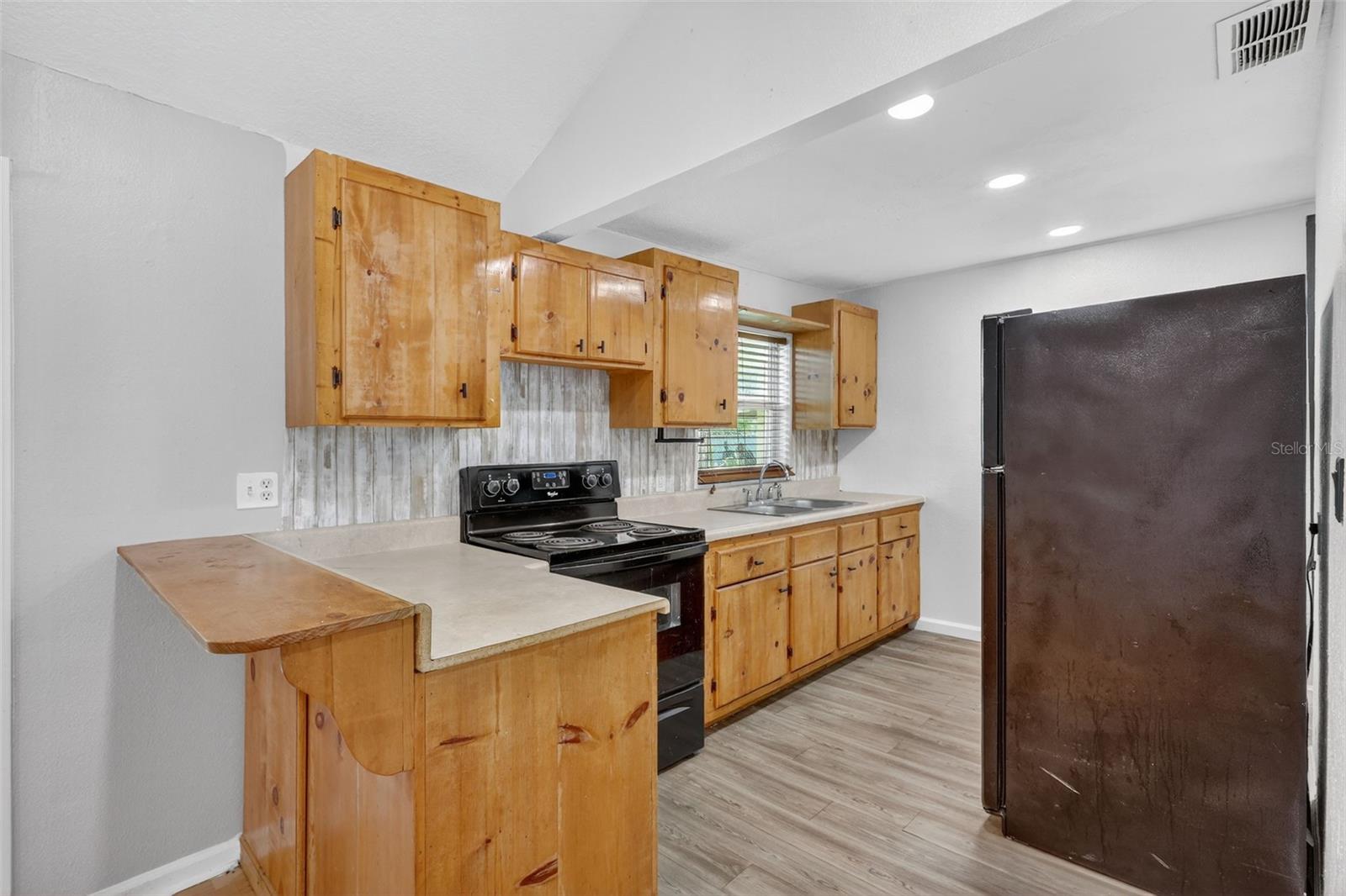 Image 18 of 31 For 4106 56th Avenue N