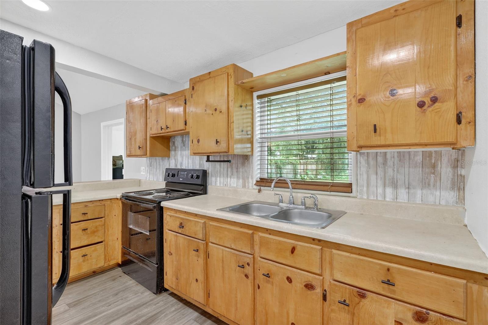 Image 19 of 31 For 4106 56th Avenue N