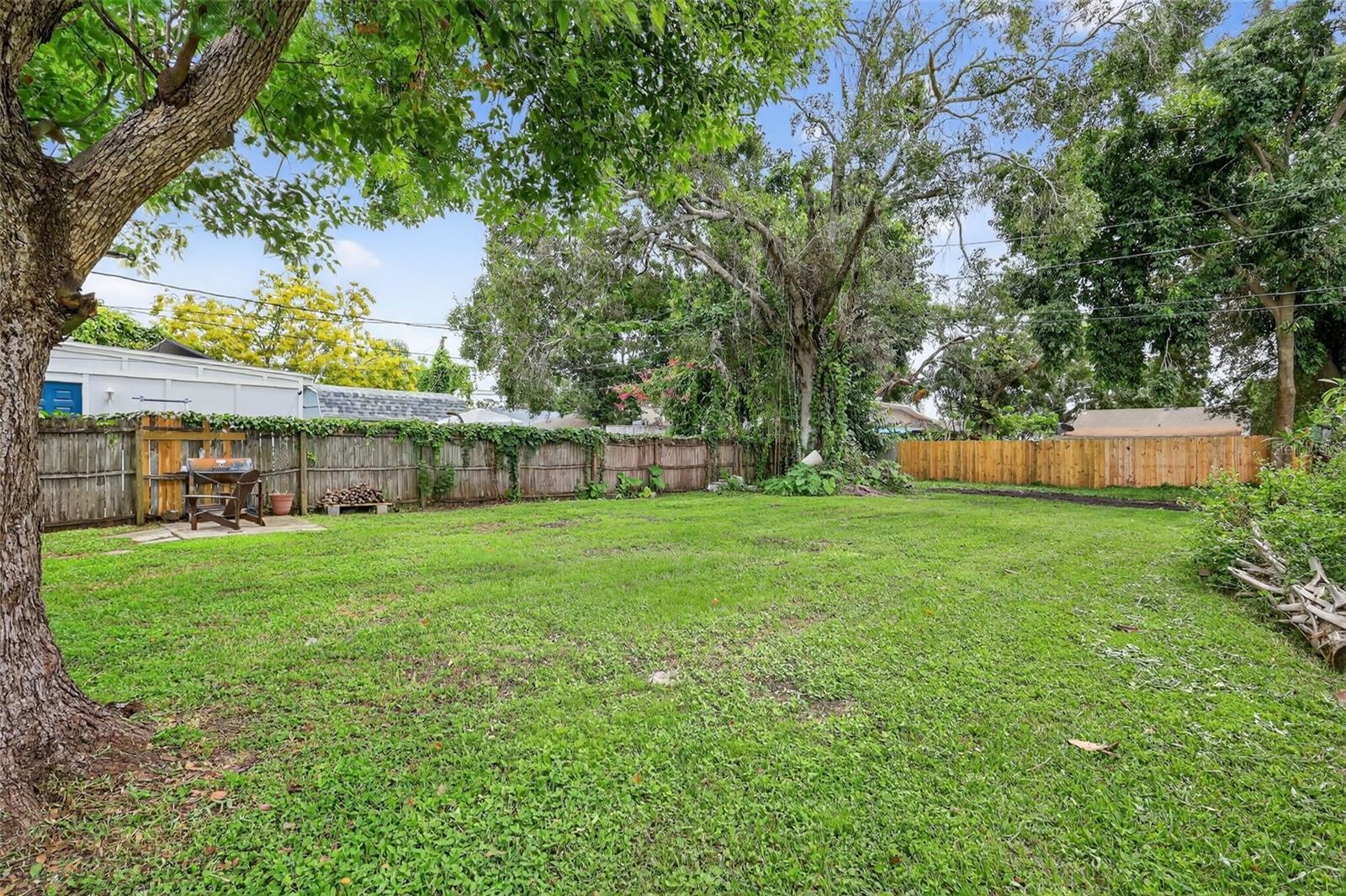 Image 9 of 31 For 4106 56th Avenue N