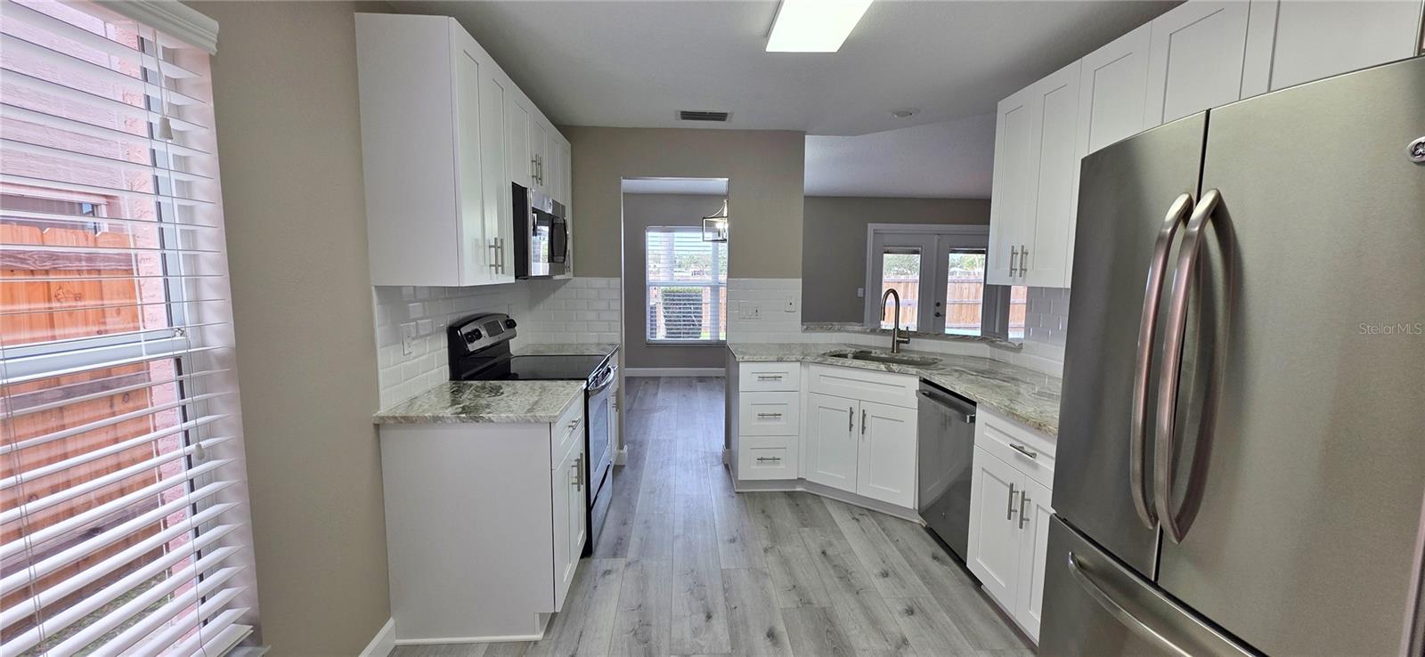 Image 24 of 61 For 11143 Bramblebrush Street