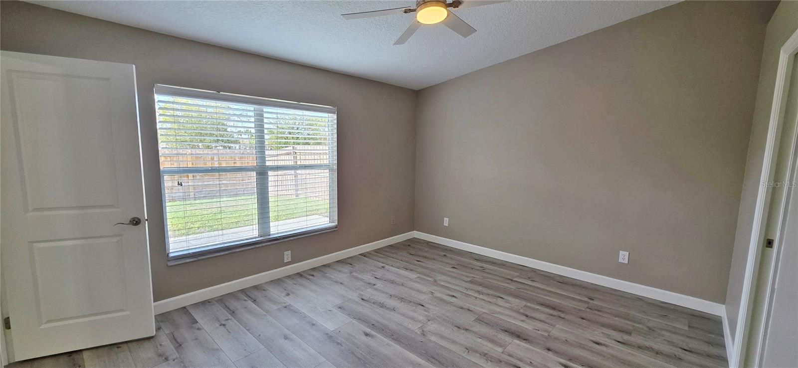 Image 30 of 61 For 11143 Bramblebrush Street