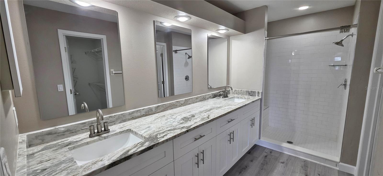 Image 34 of 61 For 11143 Bramblebrush Street