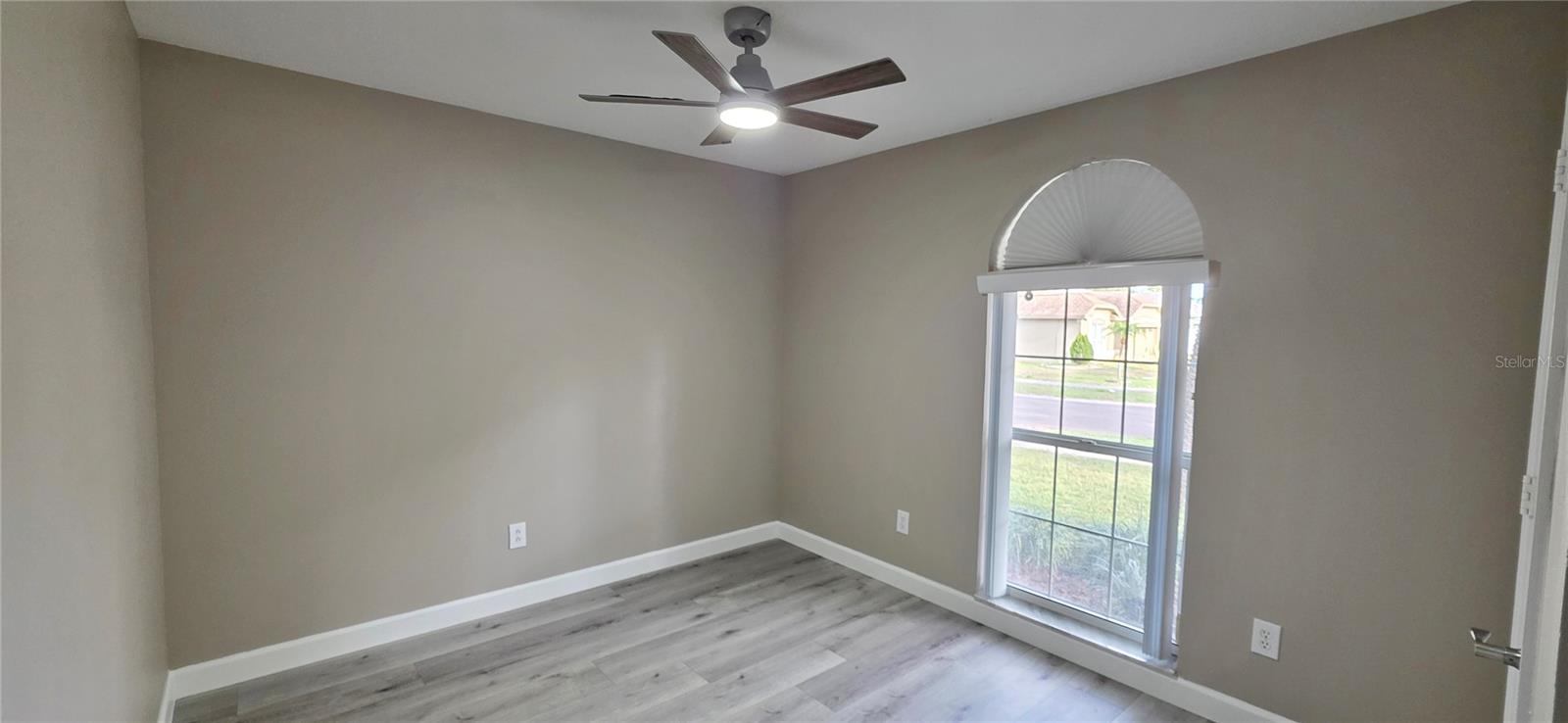 Image 40 of 61 For 11143 Bramblebrush Street