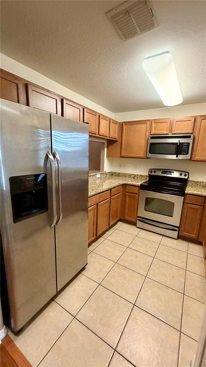 Image 4 of 17 For 5411 Limestone Ln