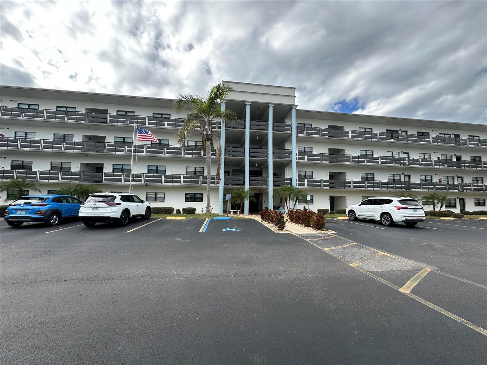 Details for 5980 80th Street N 108, ST PETERSBURG, FL 33709