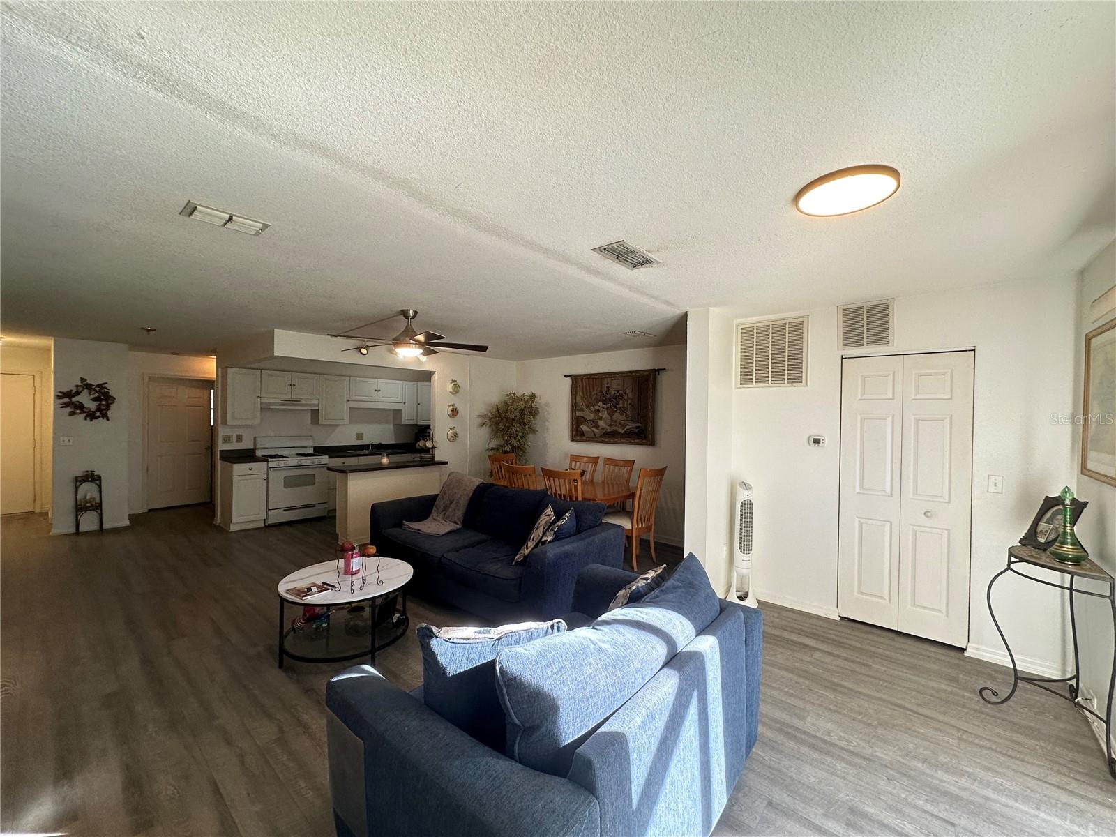 Image 7 of 11 For 5980 80th Street N 108