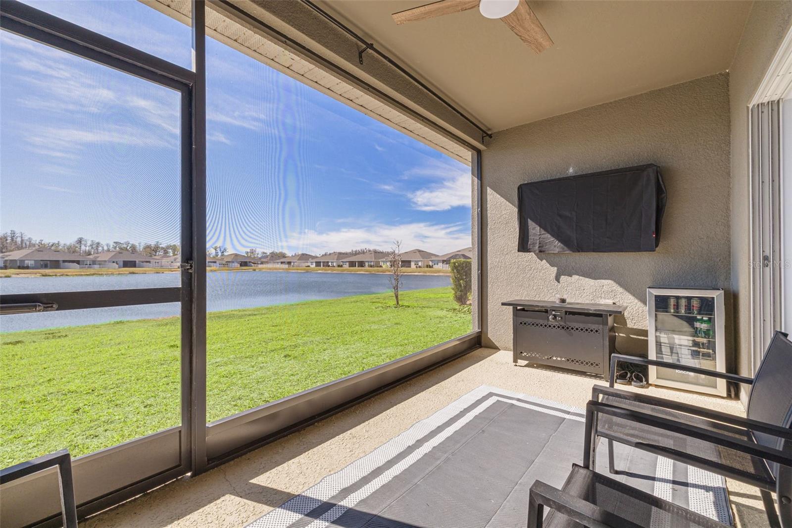 Image 15 of 32 For 18158 Turning Leaf Circle