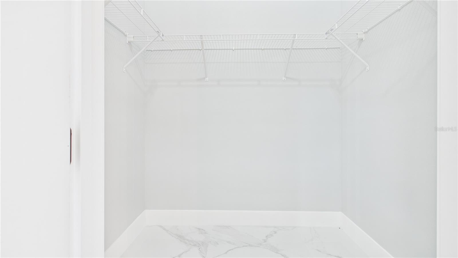 Image 28 of 52 For 1515 30th Street Se