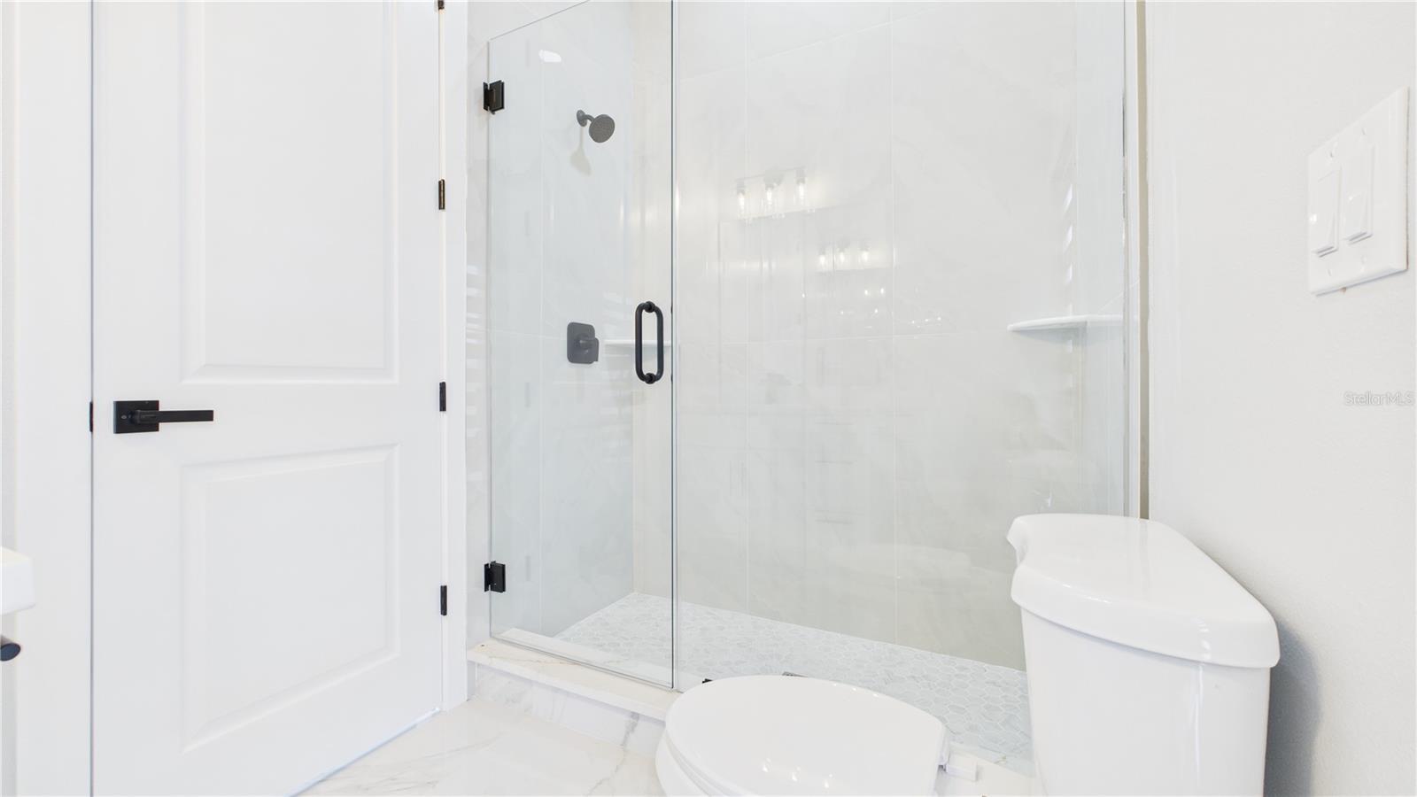 Image 37 of 52 For 1515 30th Street Se