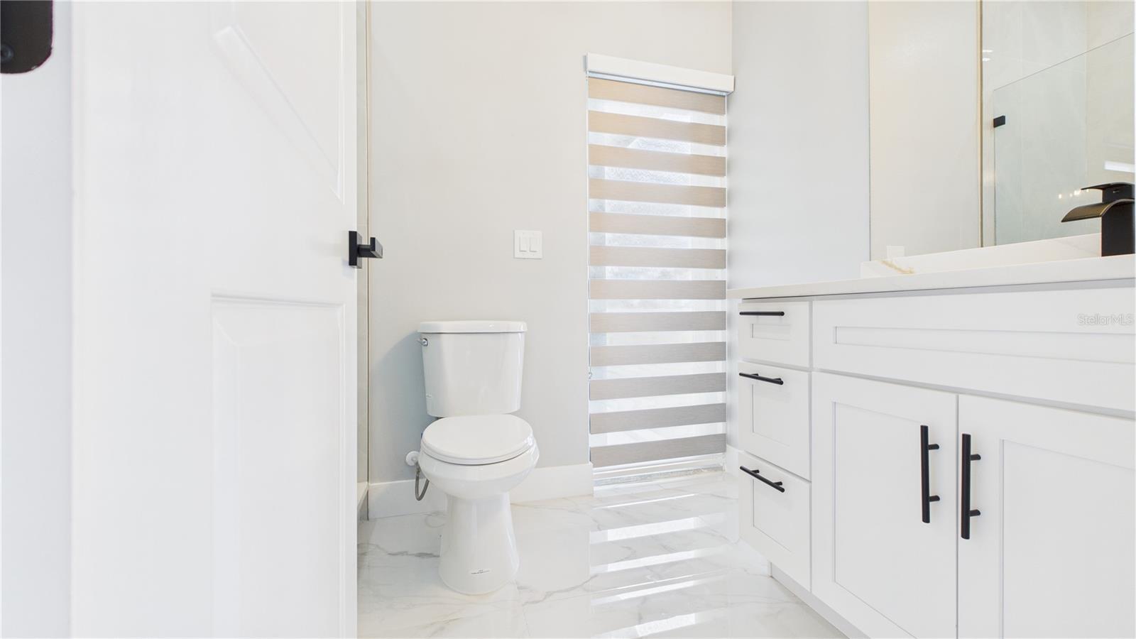 Image 38 of 52 For 1515 30th Street Se