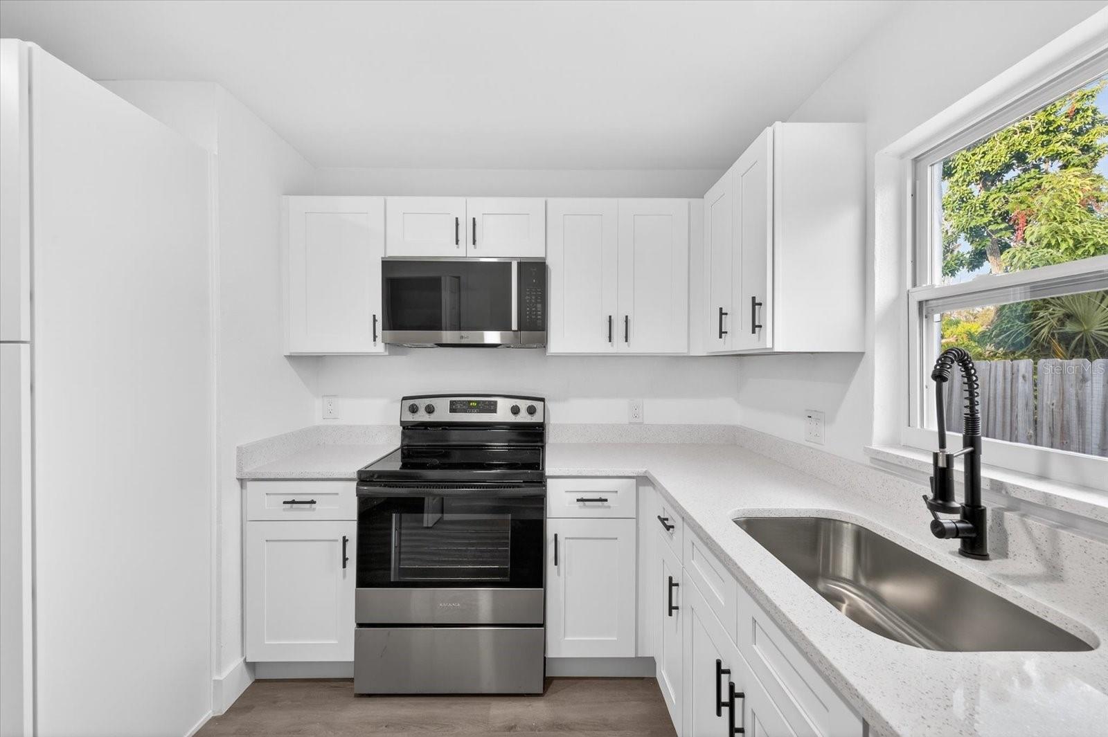 Image 14 of 21 For 4501 16th Avenue S