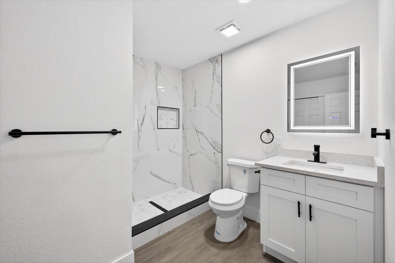 Image 8 of 21 For 4501 16th Avenue S