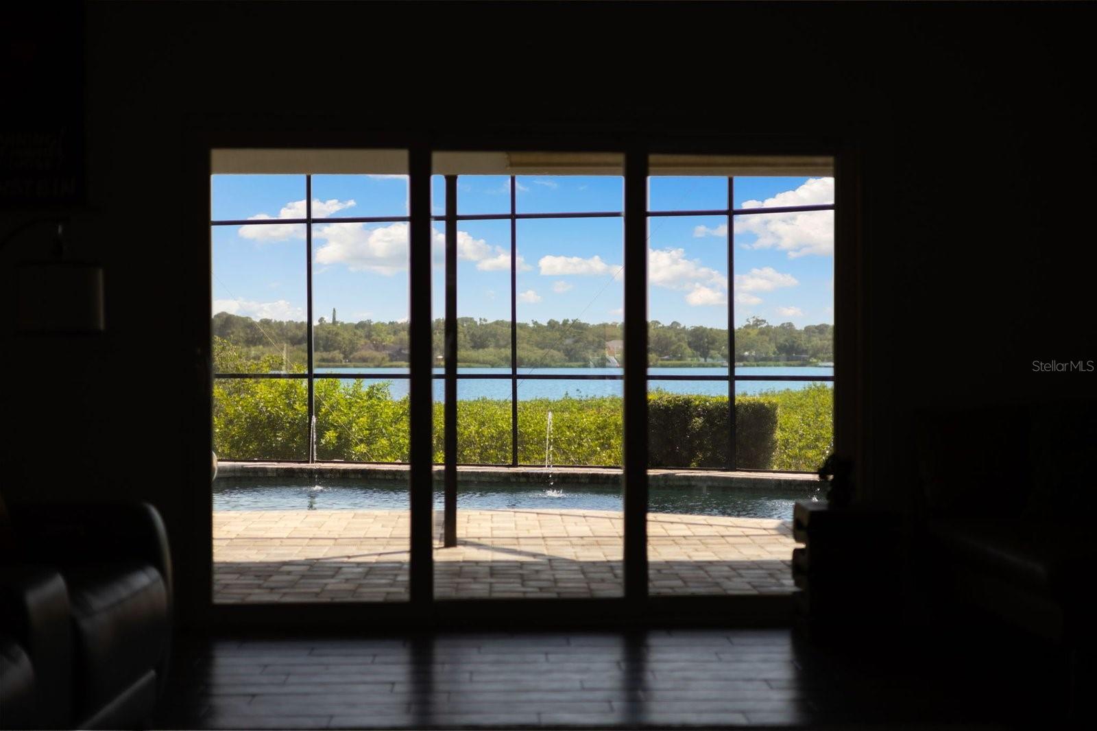 Image 34 of 68 For 826 Christina Circle