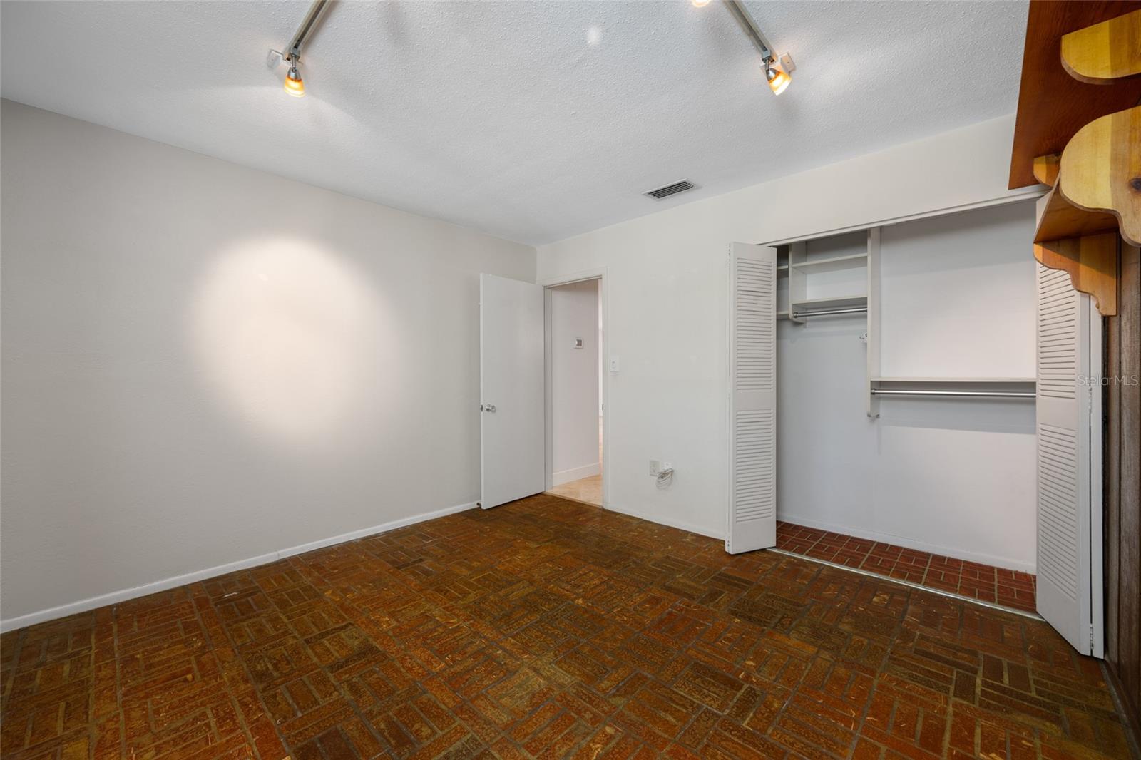 Image 41 of 62 For 5473 97th Way N