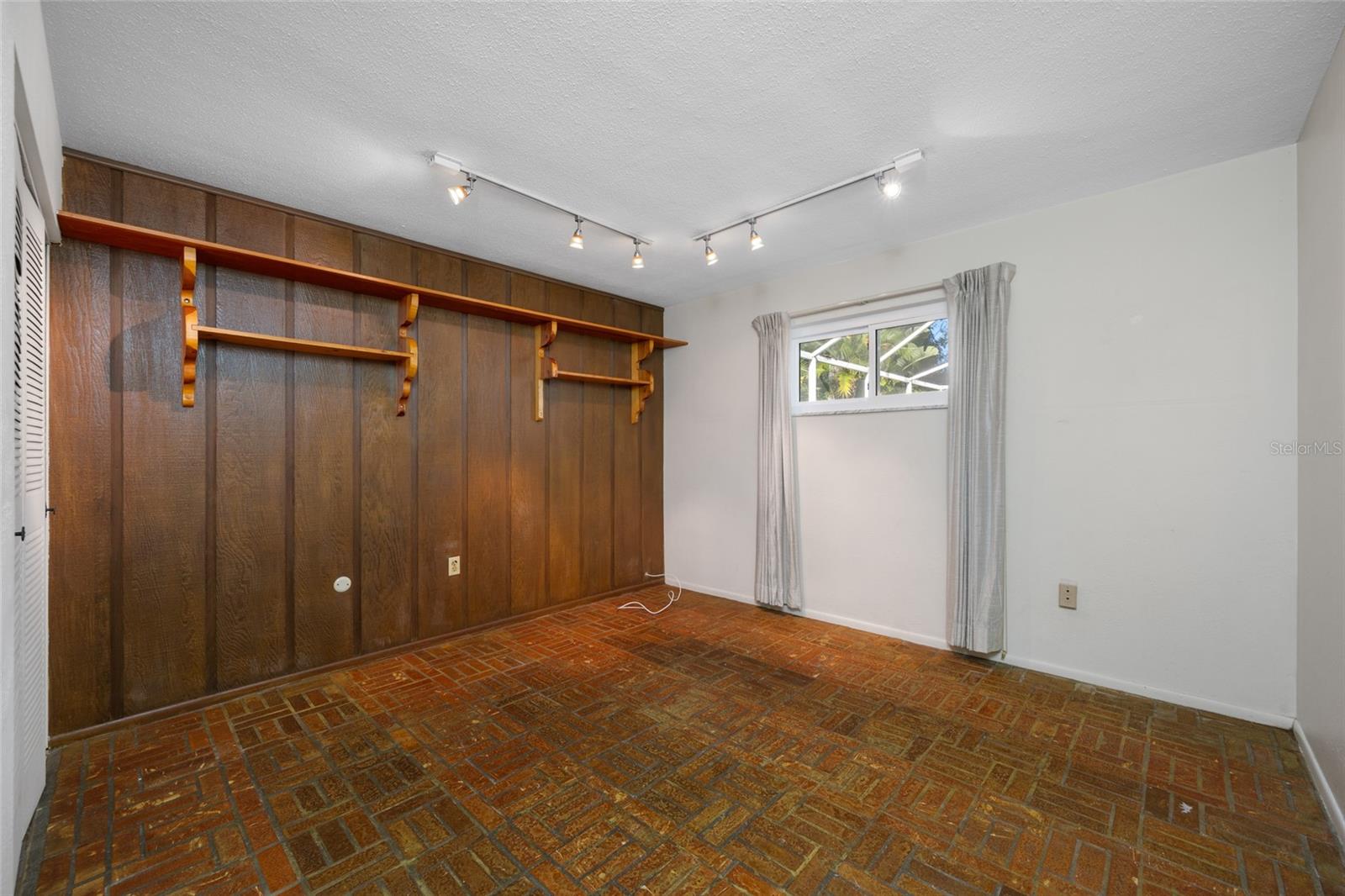 Image 42 of 62 For 5473 97th Way N