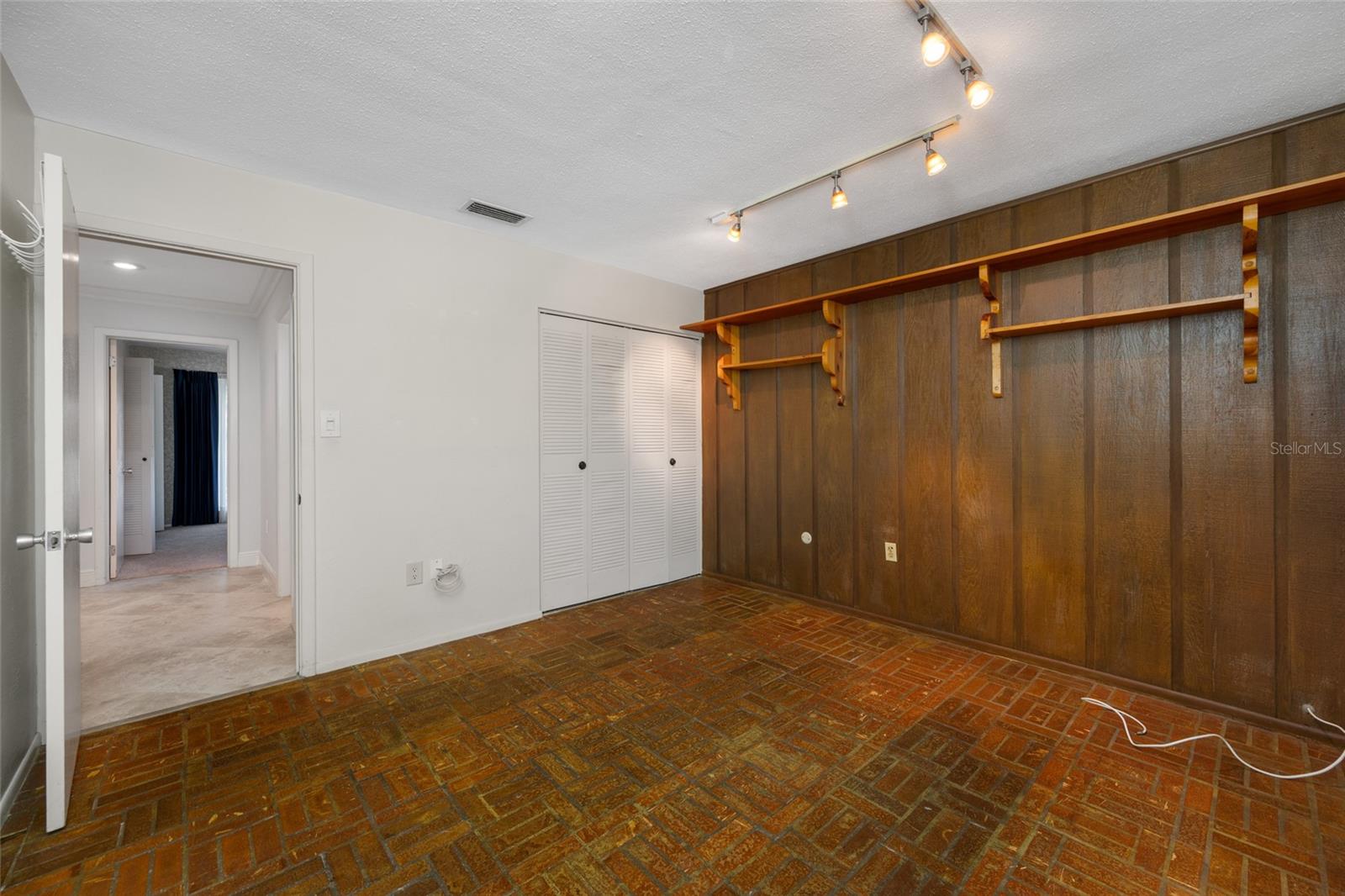 Image 43 of 62 For 5473 97th Way N