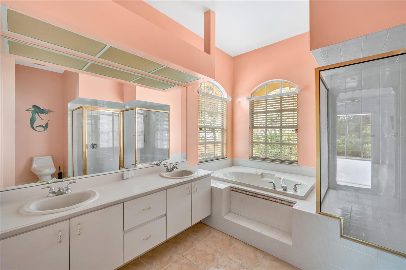 Image 18 of 90 For 18041 Owego Street