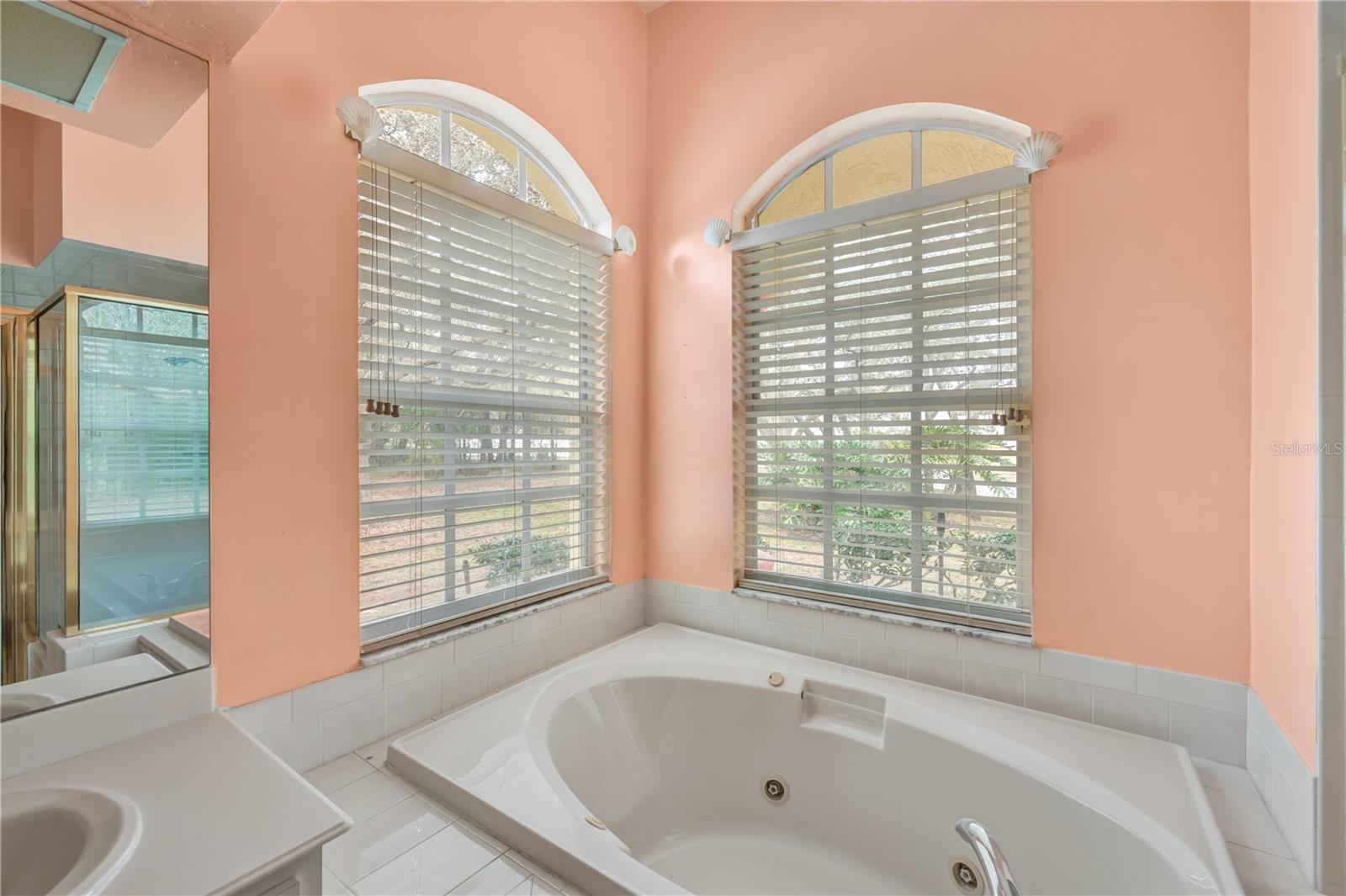 Image 20 of 90 For 18041 Owego Street