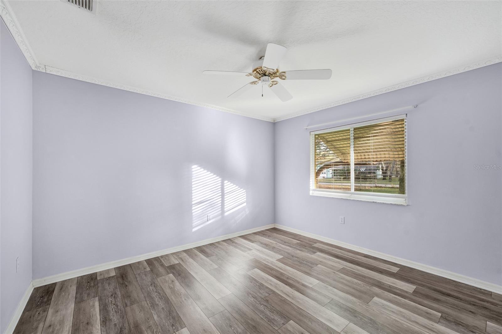 Image 44 of 90 For 18041 Owego Street