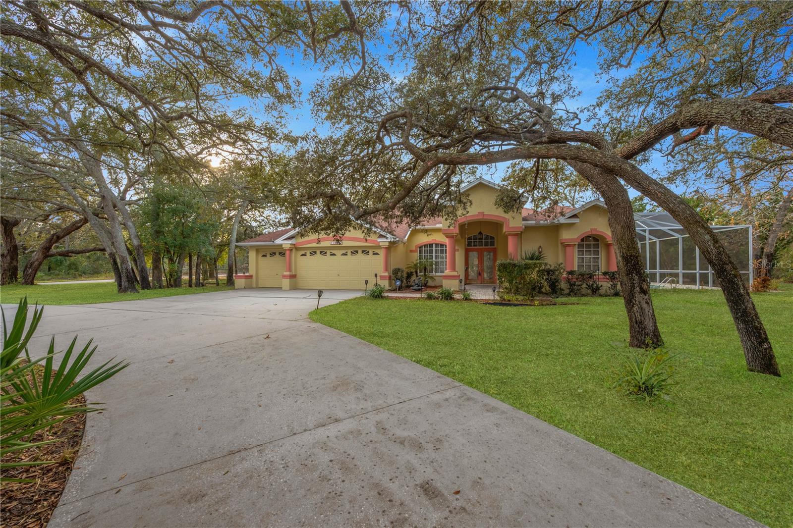 Image 5 of 90 For 18041 Owego Street