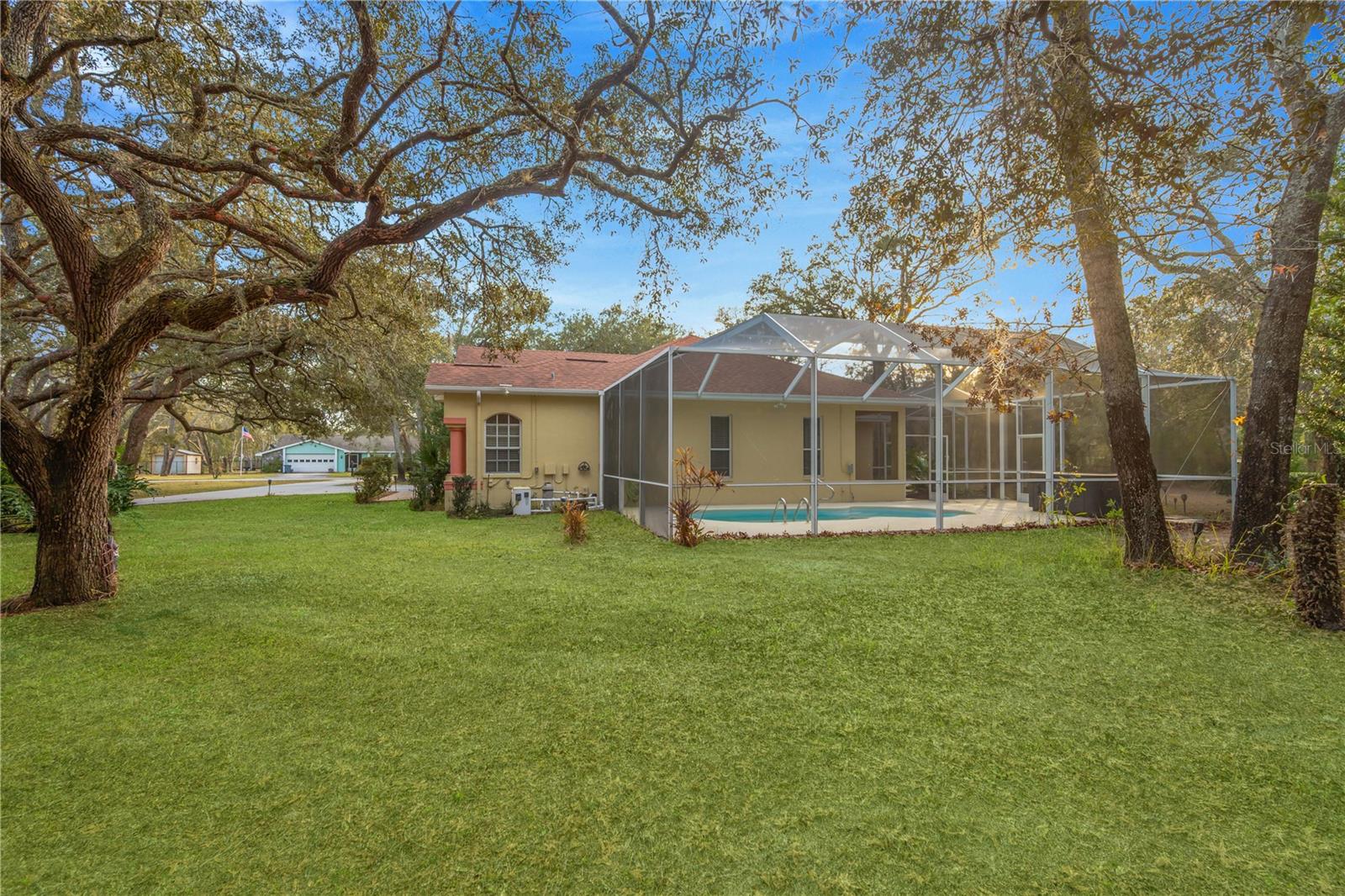 Image 59 of 90 For 18041 Owego Street