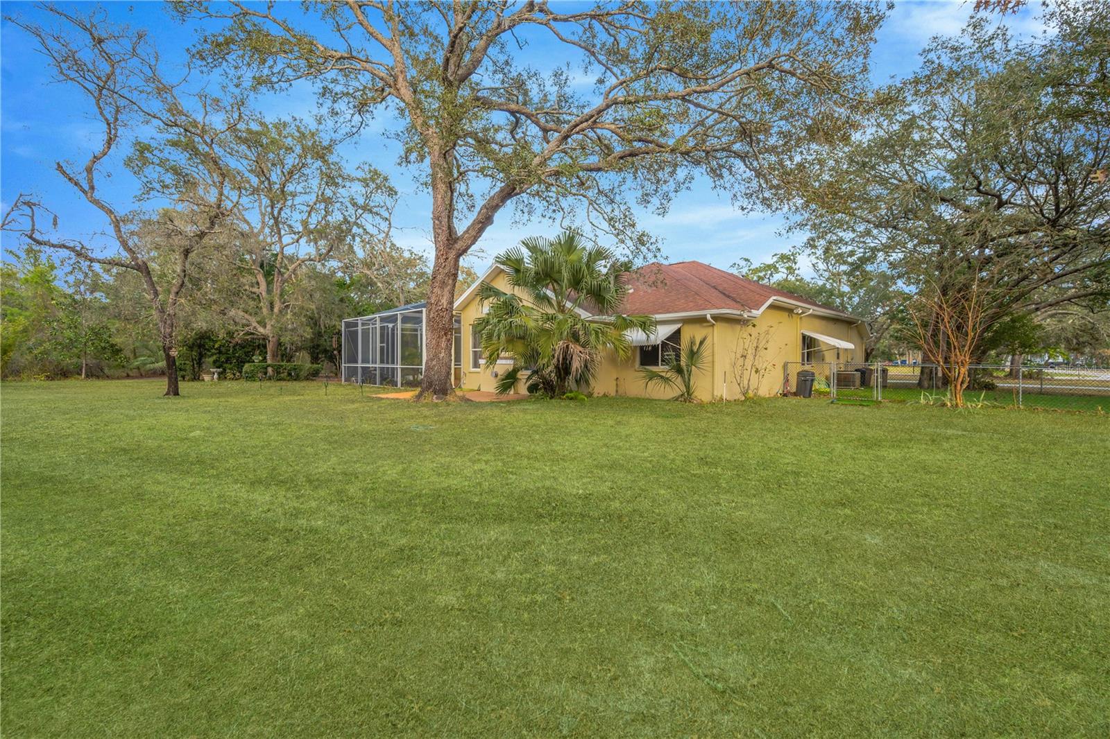 Image 69 of 90 For 18041 Owego Street