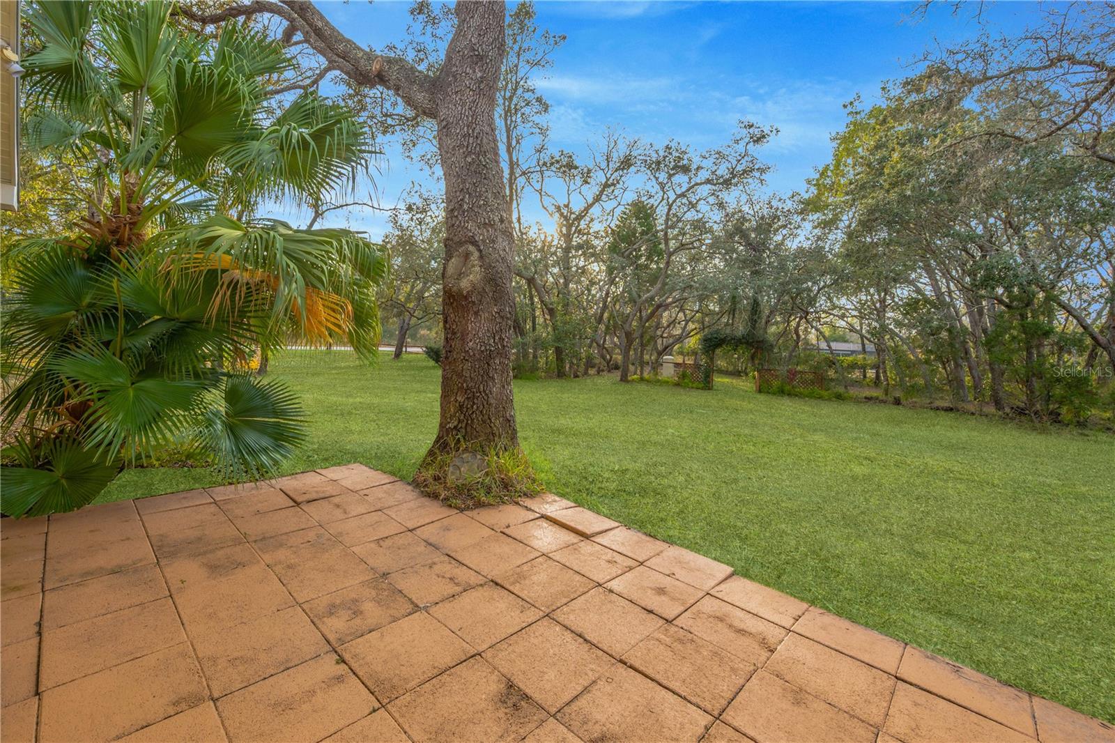 Image 76 of 90 For 18041 Owego Street