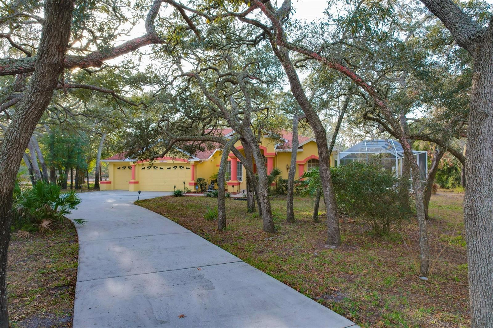 Image 77 of 90 For 18041 Owego Street