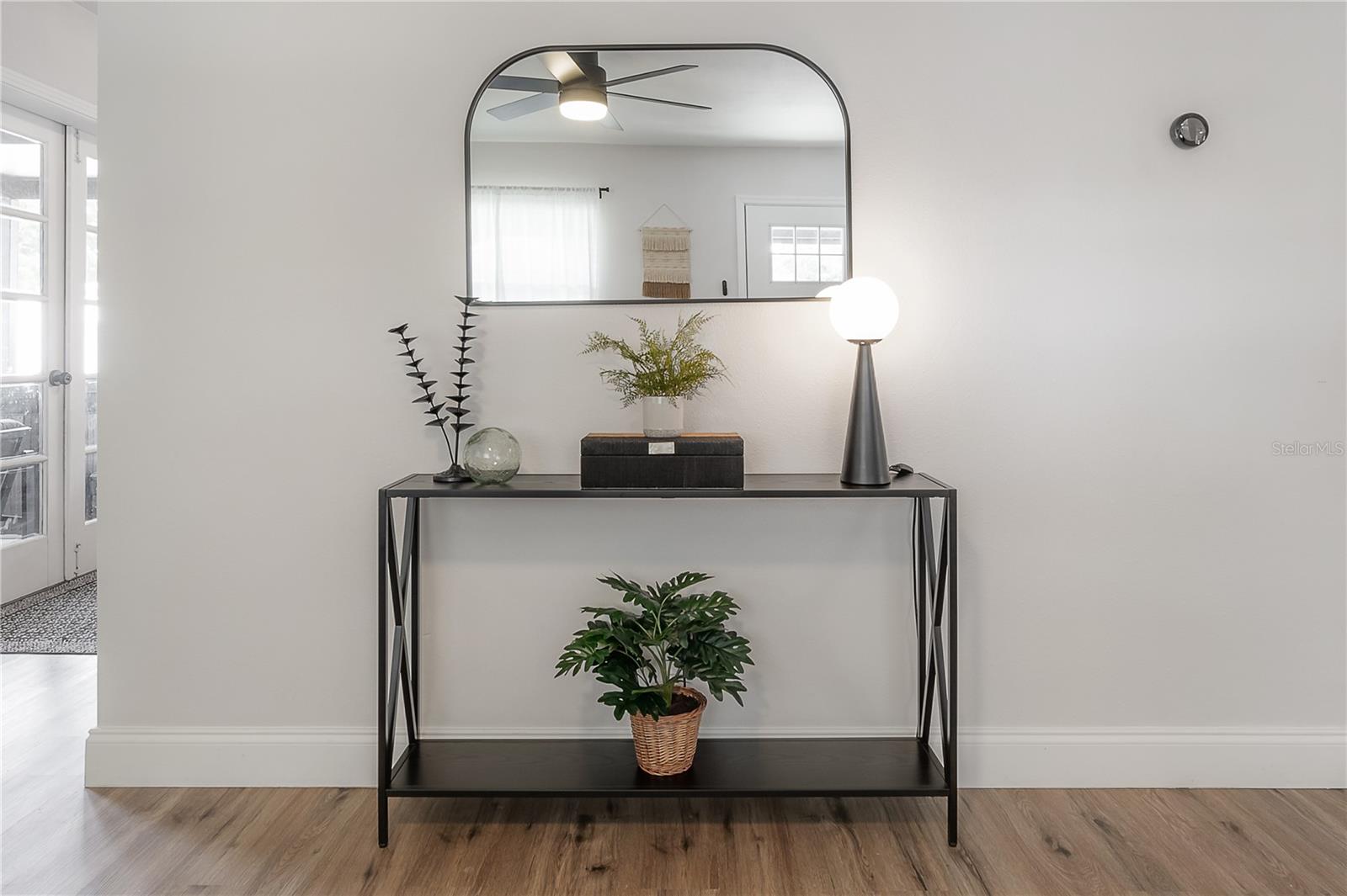 Image 11 of 42 For 2400 34th Avenue N