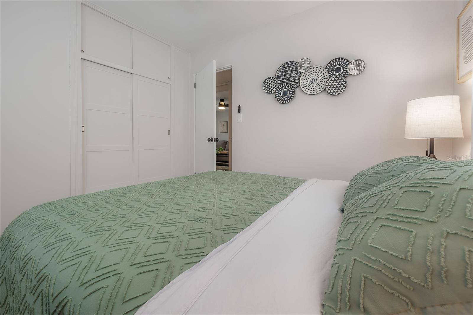 Image 25 of 42 For 2400 34th Avenue N