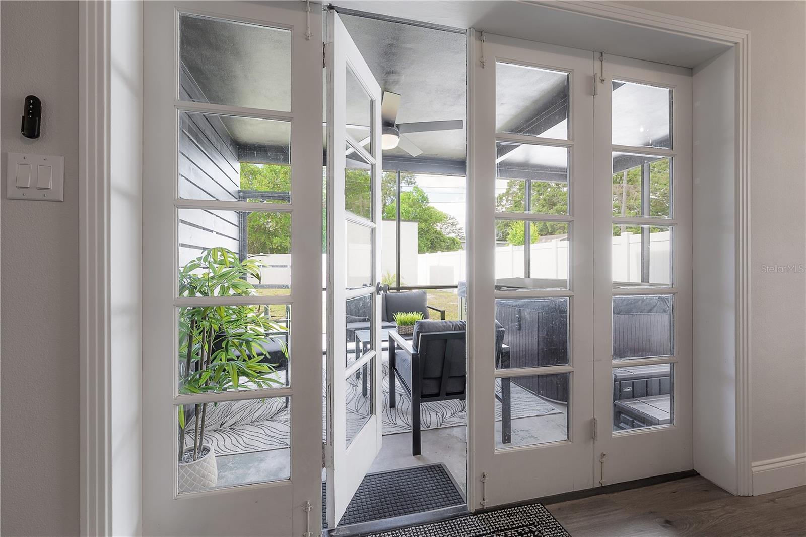 Image 33 of 42 For 2400 34th Avenue N