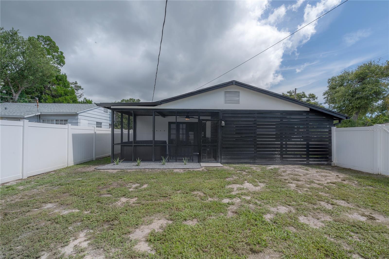 Image 35 of 42 For 2400 34th Avenue N